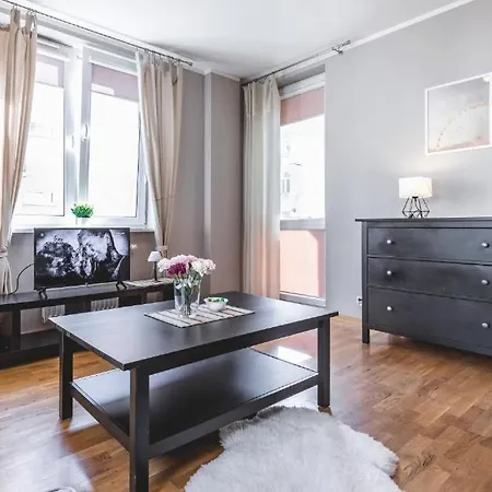Radisson Queens * Λούμπλιν